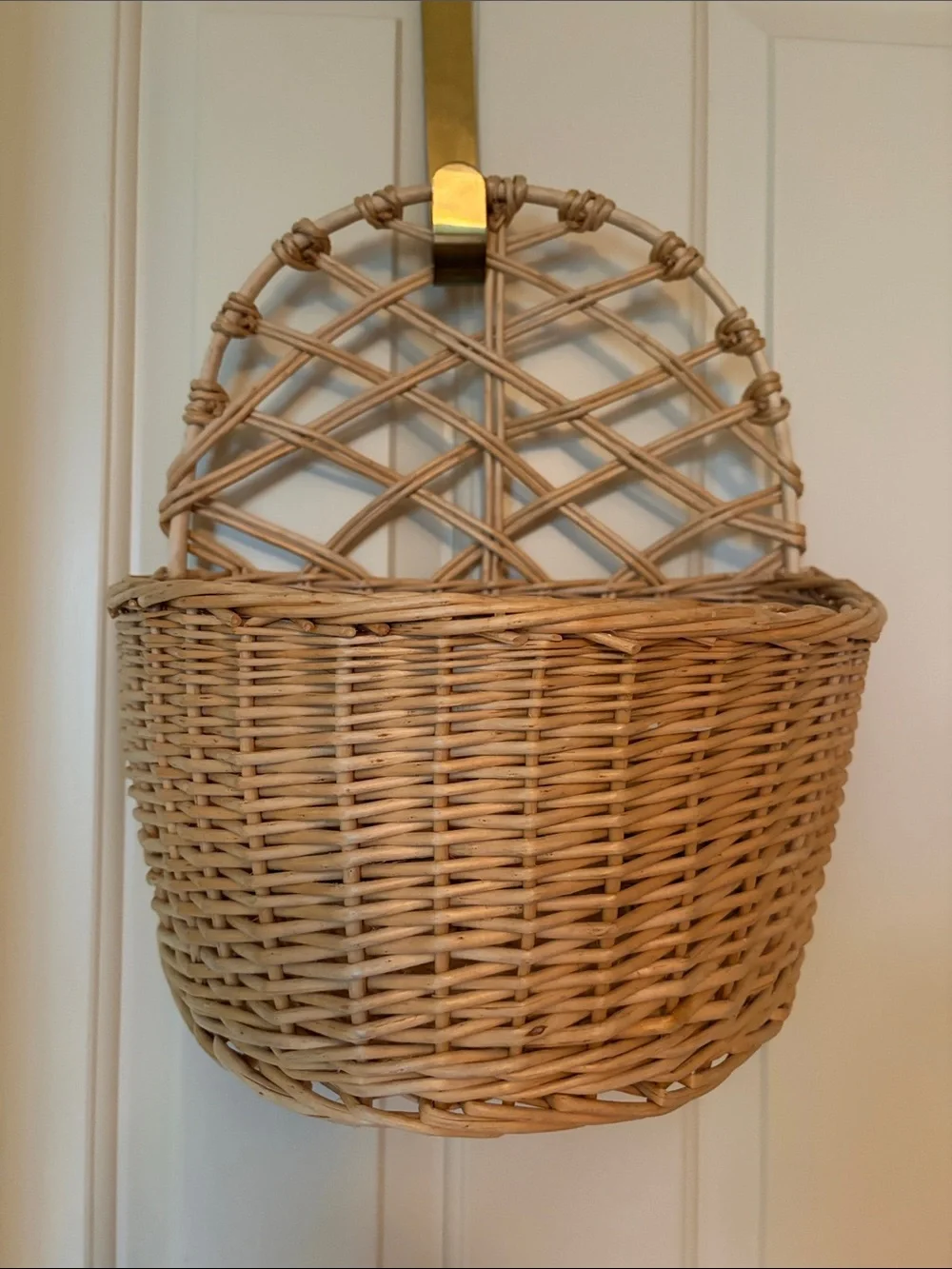 Natural Wicker Wall Basket - Neutral